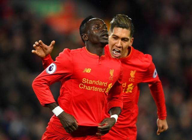 赛事中的亮 赛事中的亮